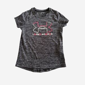 Under Armour Girls' Black Heather Short Sleeve Tee with Pink Logo Accent